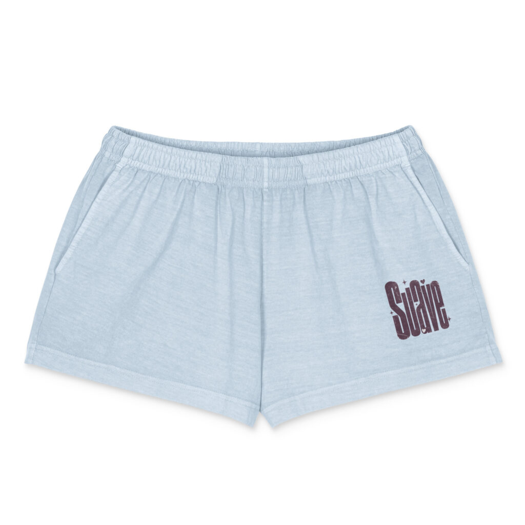 Suave Women's garment-dyed shorts